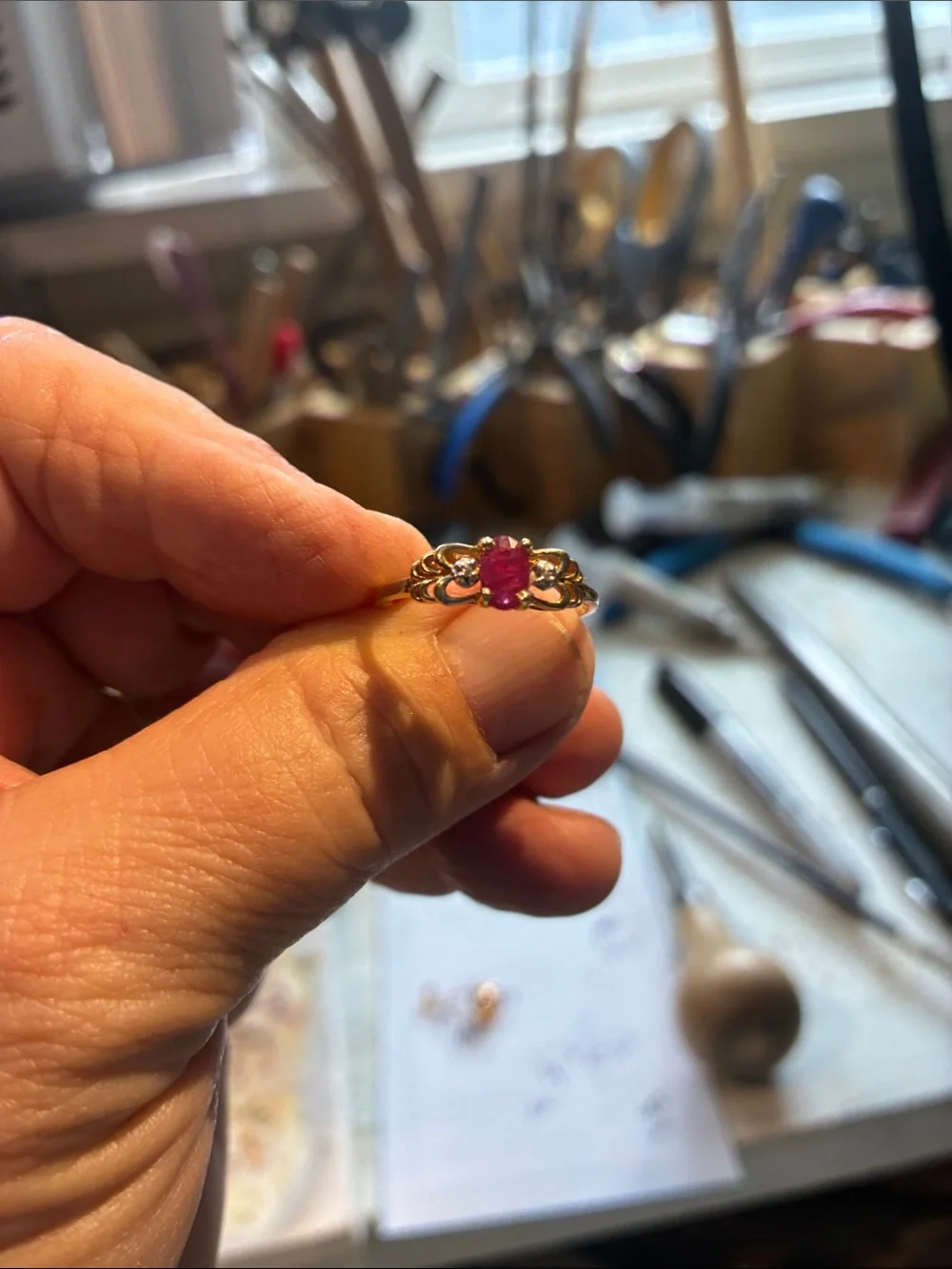 10K Gold Ring with Ruby Center Stone and Diamonds. 1.95 Grams      Size 8